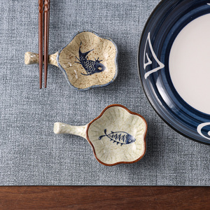 4个装日式复古陶瓷味碟创意带筷架调味碟蘸料碟小吃碟毛笔架墨碟