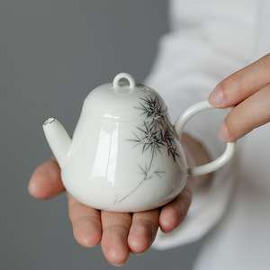 手绘墨竹茶壶中式鎏银功夫茶具陶瓷文人泡茶壶家用带过滤小壶