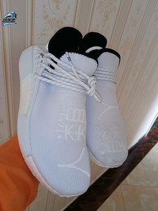Adidas HU NMD 三叶草菲董联名款男女白色反光休闲运动鞋GY0092