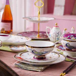欧式陶瓷碗碟套装简约网红创意骨瓷餐具家用吃饭碗精致碗盘送礼