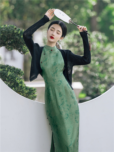 新中式女装旗袍女高级感气质高端国风连衣裙春秋款绿色裙子两件套