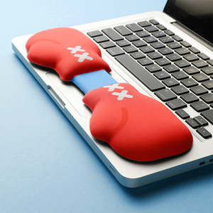 原创拳击手套硅胶机械键盘手托护腕鼠标垫可爱舒适掌托腕托办公手