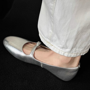 法式真皮芭蕾舞平底鞋女2024韩版新款圆头浅口银色玛丽珍鞋单鞋
