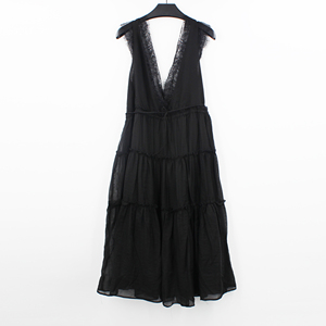 圣迪奥女装黑色连衣裙2023新款女士夏季V领蕾丝花边高腰性感裙子