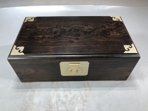 紫光檀首饰盒红木嫁妆箱大容量中式文玩收藏盒复古实木饰品收纳箱