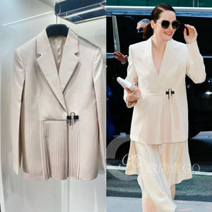 Givenchy纪梵希女士3.6折浅裸色金属扣打褶细节羊毛混纺西装外套