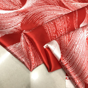 重磅真丝缎桑蚕丝苏州鸿成布料25姆米加厚大红底喷绘印花丝绸面料