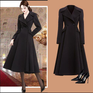 安娜同款黑色修身羊毛呢料大衣女设计感高级赫本风毛呢外套中长款