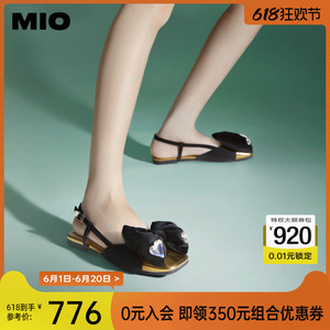 MIO米奥2024年夏季平跟时装凉鞋闪钻减龄蝴蝶结后空通勤小凉鞋女