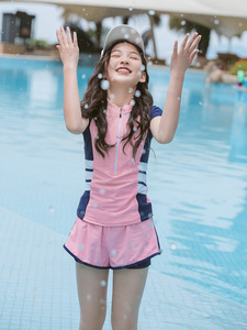 日本YONKISS品牌儿童泳衣女童中大童公主可爱速干训练学生可亲子