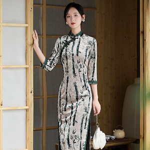 老上海2021年秋冬季新款丝绒旗袍长袖高端日常气质复古长款连衣裙