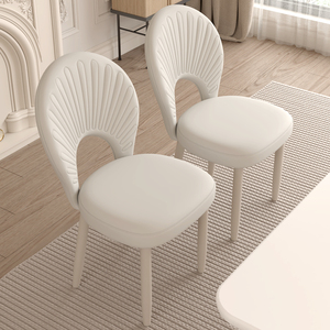 家用小户型餐椅现代简约轻奢高级奶油风化妆椅2023新款休闲靠背椅