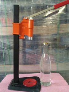 包邮白瓷瓶透明酒瓶封口机手动封口机器封压盖瓶子手工铝盖防伪机