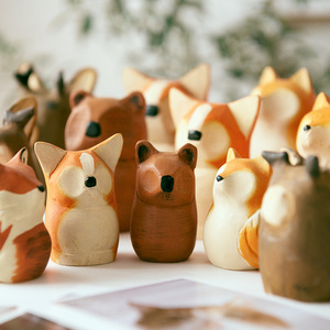 创意木雕小摆件狐狸纯手工制品日式手作雕刻精品车载小动物礼品