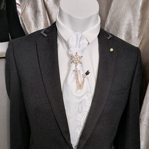 2021新款白色香港结男西服金色配饰领结婚纱服装道摄影师造型领带