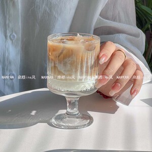 设计感ins风玻璃杯高颜值竖纹冰淇淋高脚杯酸奶甜品饮料果汁水杯