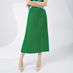 复古新中式半身裙端女装绿色盘口开叉中国风气质优雅褶皱包臀裙