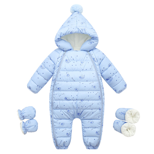 婴儿连体羽绒服冬季外出抱衣服0-1-2岁男女宝宝冬装加厚套装哈衣