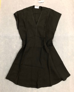 意大利采购新上Acne Studios森女系棉麻v领无袖收腰小黑裙连衣裙
