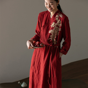 春款长袖刺绣色织文艺亚麻连衣裙复古透气禅意风红色棉麻系带长裙