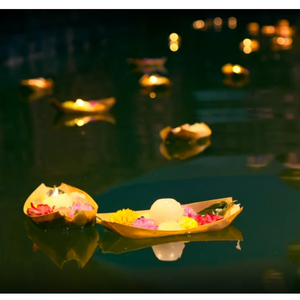 酥油水灯寺庙河灯节日活动景区许愿表白漂流船灯环保木船花灯