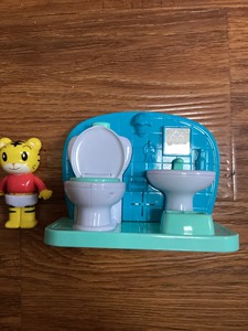 正版巧虎儿童早教套装1-3岁宝宝益智玩具巧虎上厕所