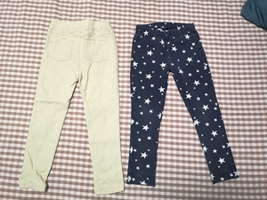 女童裤子，蓝色星星印花，黄色蕾丝棉布料，两条包邮