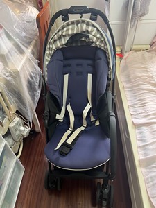 Combi/康贝美格2代日本品牌减震婴儿车，商店买来3500
