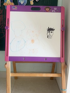 特宝儿 橙色可升降黑板双面磁性画画写字板男孩女孩儿童画板玩具