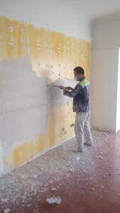大连刮大白刷乳胶漆贴壁纸二手房翻新修补墙面处理发霉爆皮漏水干