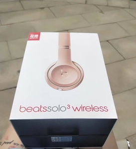 #beats solo3 wireless蓝牙耳机 玫瑰金