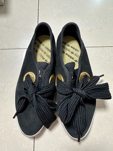 Adidas/阿迪达斯正品三叶草 布鞋 37.5码 蝴蝶结板