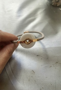 华米月霜赤道手环，纯当饰品