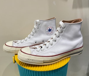 《欣赏非售》匡威Converse 1970s 彩标 内革白皮