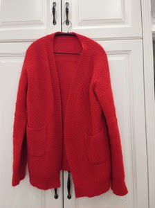 欧时力毛衣，好看的橘红色，衣长76cm，胸围114cm，开衫