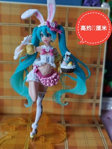 初音未来手办摆件创意玩偶礼品，兔耳初音，泳衣初音，婚纱初音，