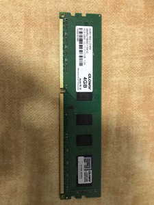光威内存条 DDR3 1600 4G 有两条 还有一条不知名
