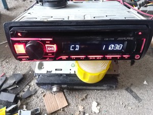 阿尔派CDE-170E进口cd机