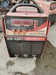 天津锦旺350二保焊机一台，功能完好无维修，八成新，带五米枪