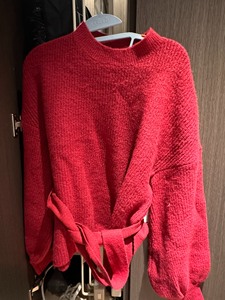 搬家出：juicp couture 玫红色毛衣。S码，美国购