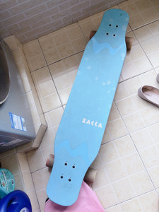 zakka滑板几乎全新浅蓝色配粉色雪糕轮900➕入