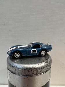 Shelby Collectibles 福特原厂 1:64