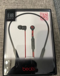 Beats x耳机，官网购入，用过一阵子，买了别的蓝牙耳机，