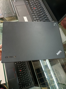 联想T440P A壳全新贴膜笔记本原装二手笔记本电脑，黑色贴