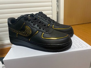 nike by you cr7 af1 黑色，金色，牛皮的，