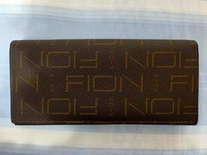 FION菲安妮 长款钱包，尺寸约20×7cm，闲置。有看好的
