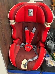 转卖自用的意大利原装儿童安全座椅kiwy Q-Fix  儿童