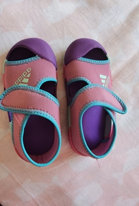 新款阿迪儿童凉鞋中大婴童魔术贴包头沙滩休闲运动软底宝宝学步鞋