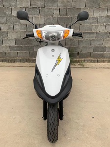 纯正雅马哈福喜100cc，全车原版原漆，一颗螺丝未动，成色崭