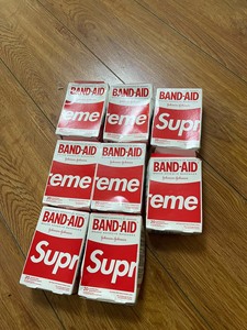 Supreme 邦迪 band-aid 创可贴 一盒20片